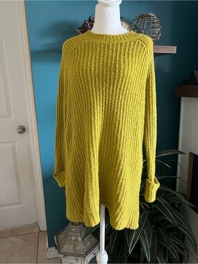 Abound Chartreuse Crewneck Chunky Knit Sweater